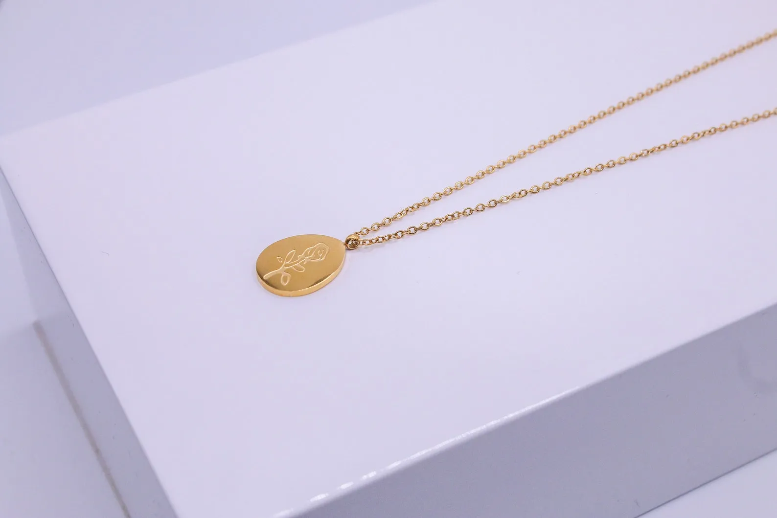 Dainty Gold Rose Pendant Necklace: Minimalist Jewelry - Image 2