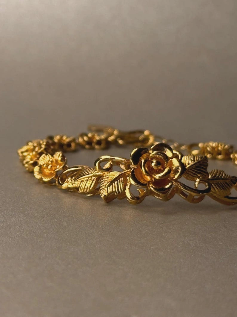Vintage Gold Rose Bracelet - Image 2